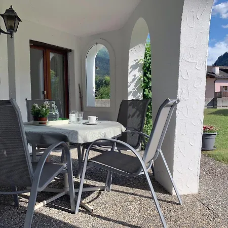 Apartman Cadras