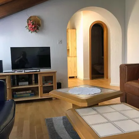 Apartamento Cadras